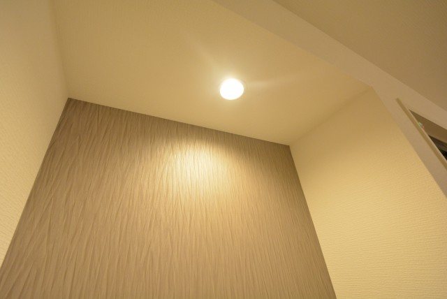 ニュー上馬マンション601　照明