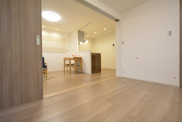 ニュー上馬マンション601　洋室