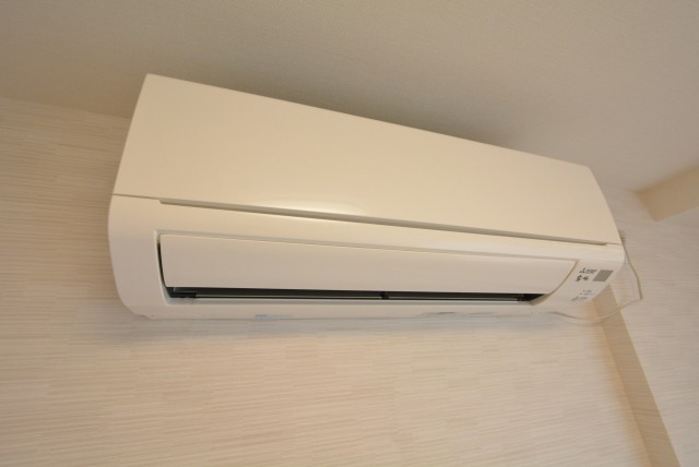 都立大コーポラス205　エアコン