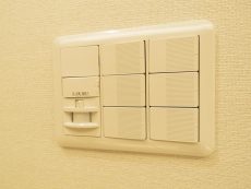 マンション高輪苑　人感センサー
