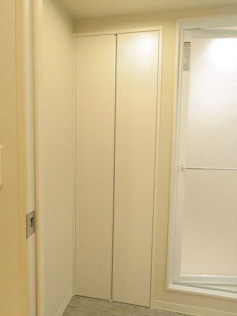 マンション高輪苑　洗濯機置場