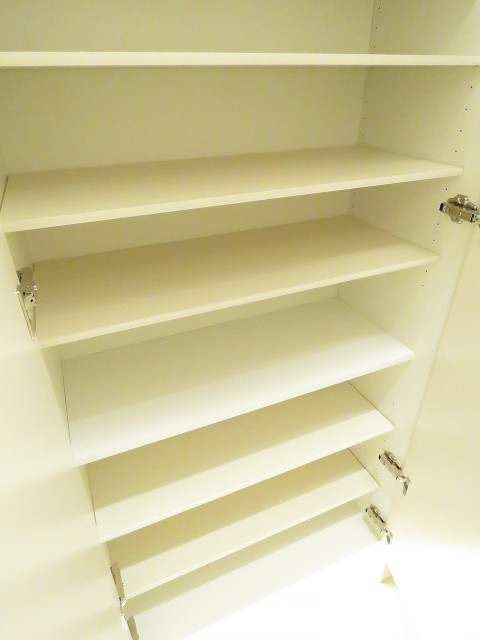 藤和シティホームズ目黒青葉台　シューズBOX