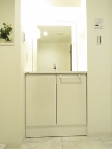 グレイス三軒茶屋　洗面化粧台