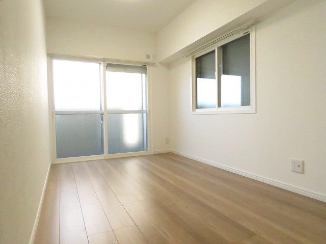 グレイス三軒茶屋　洋室約5.2帖