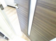 グレイス三軒茶屋　ＬＤＫ扉