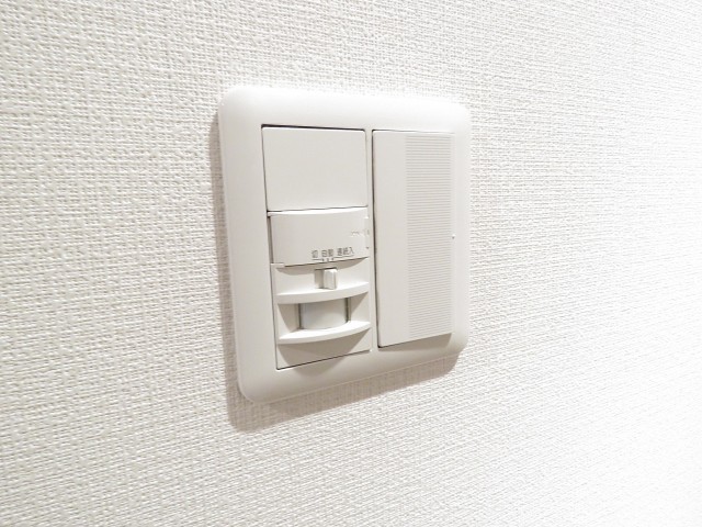 アイビハイツ南品川　人感センサー