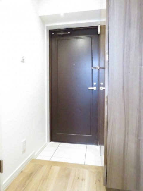 エバーグリーンパレス新宿　玄関ホール