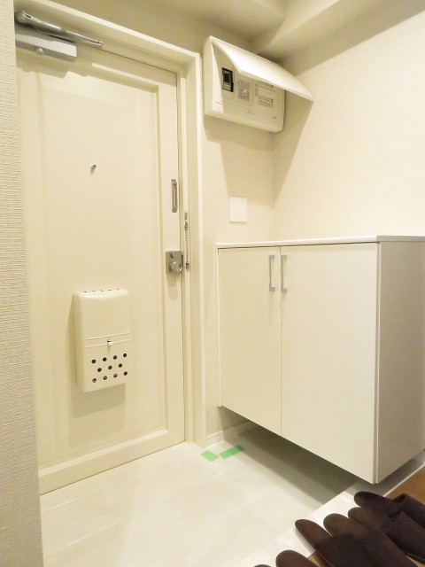 ウェルシャン築地　玄関ホール