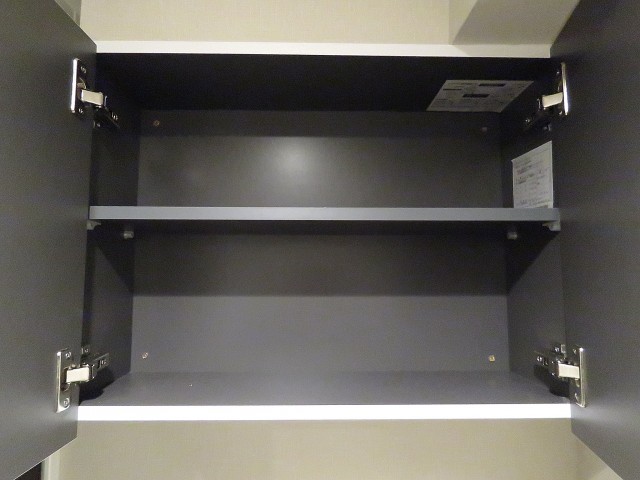 ウェルシャン築地　トイレ収納