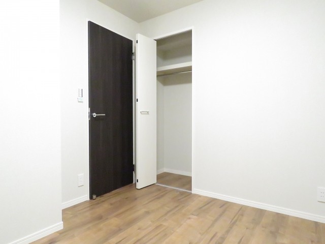 秀和築地レジデンス　洋室約4.6帖