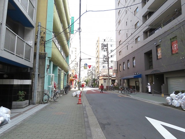 サンシティ月島アヴァンツァーレ　前面道路