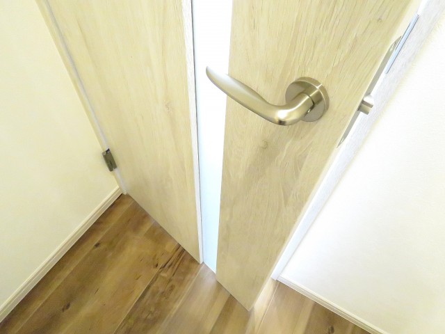 サンシティ月島アヴァンツァーレ　LDK扉