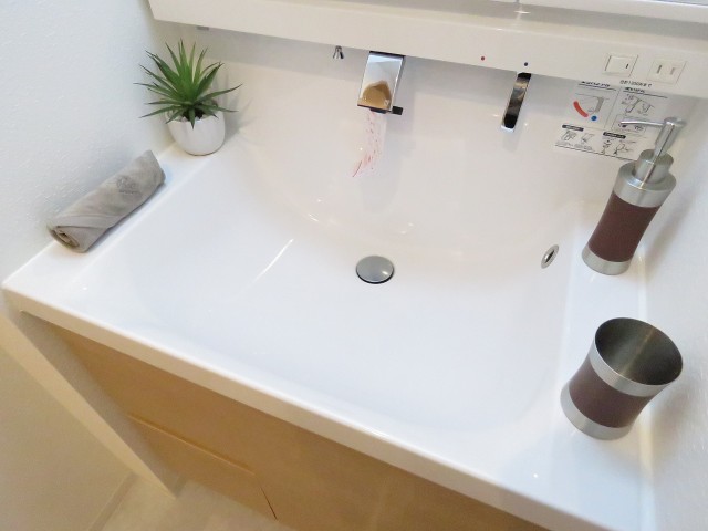 マイネシュロッス経堂　洗面化粧台