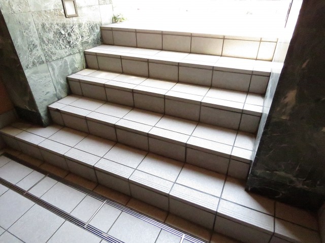 ビバリーホームズ西小山　エントランス