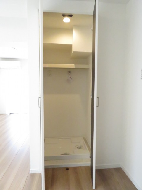 ワールドパレス第Ⅱ武蔵小山　洗濯機置場