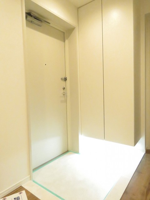 ビバリーホームズ西小山　玄関ホール