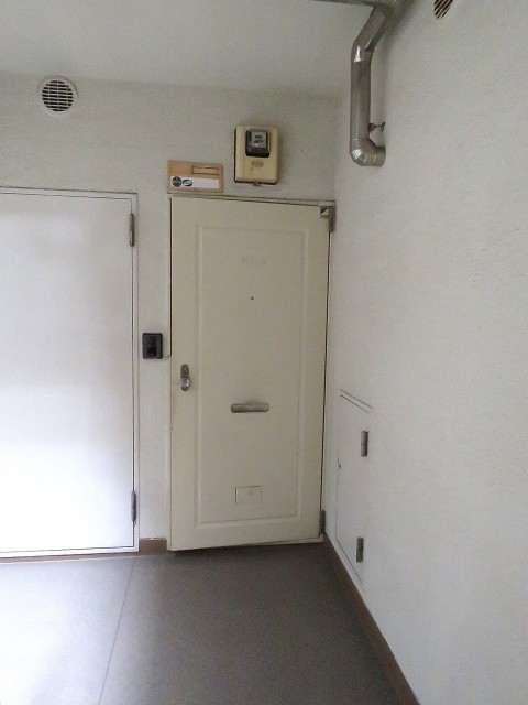 五反田コーポビアネーズ　玄関扉