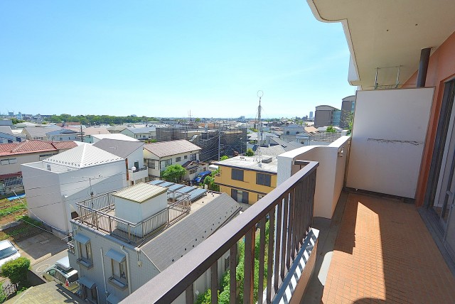 自由ヶ丘ハイタウン バルコニー