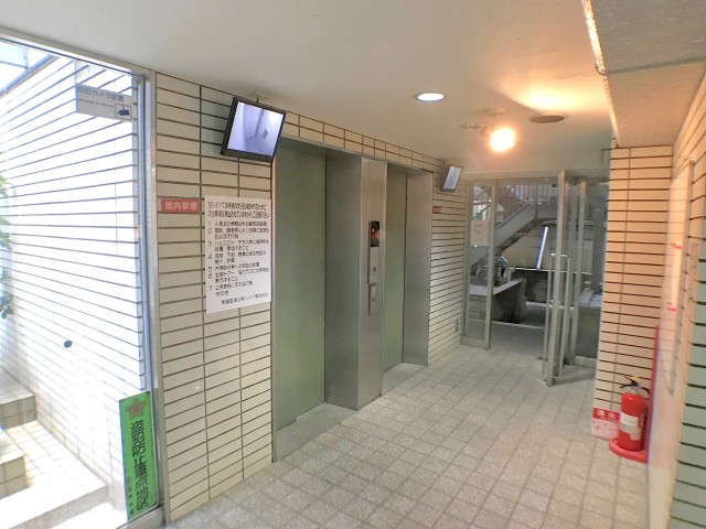 東建島津山南ハイツ エントランス