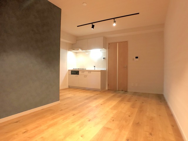 東建島津山南ハイツ 玄関