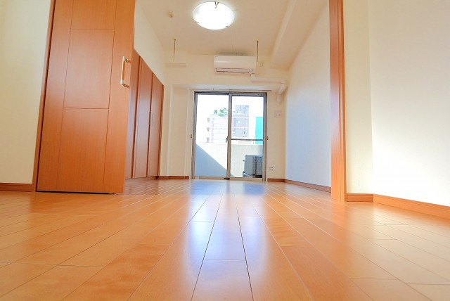 日神デュオステージ新宿若松町 ダイニング～洋室