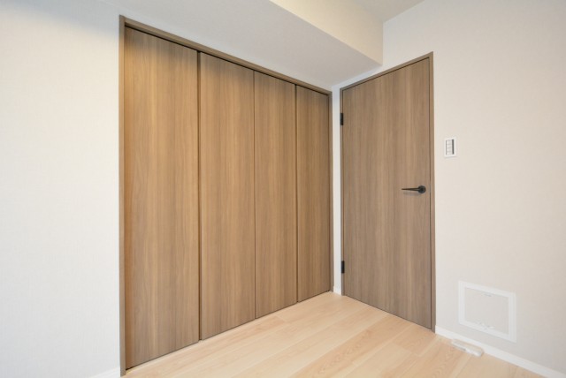 秀和第二南平台レジデンス 洋室1