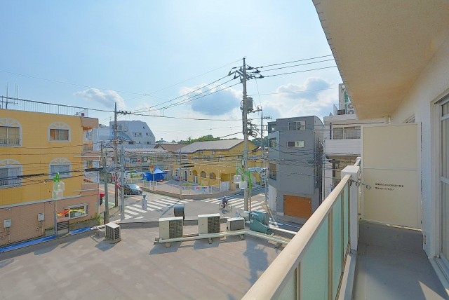 ニューライフ等々力　バルコニー