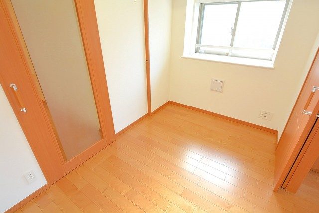 日神デュオステージ新宿若松町 ダイニング～洋室