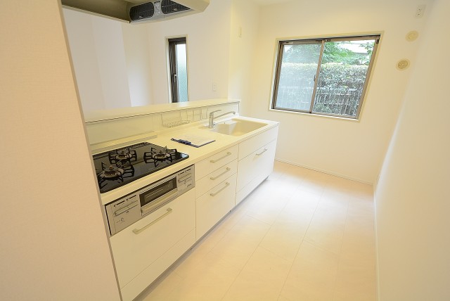 上野毛南パークホームズ キッチン