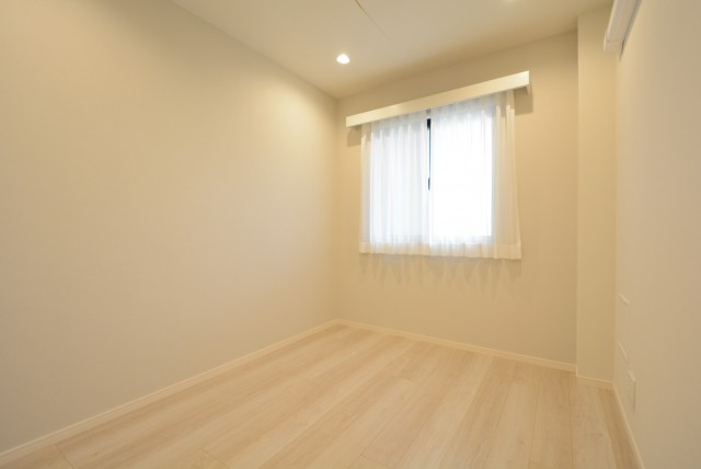 アトラス二子玉川園 洋室2