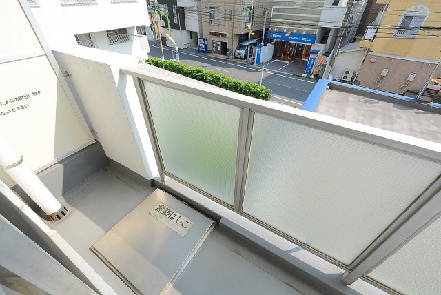 ニューライフ等々力　バルコニー