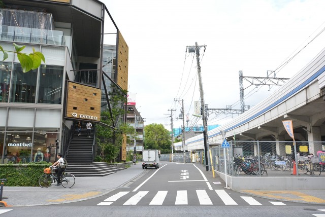 アトラス二子玉川園 道中
