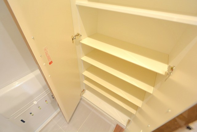 パイロットハウス北新宿 玄関