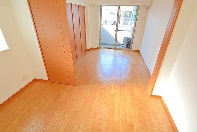 日神デュオステージ新宿若松町 ダイニング～洋室