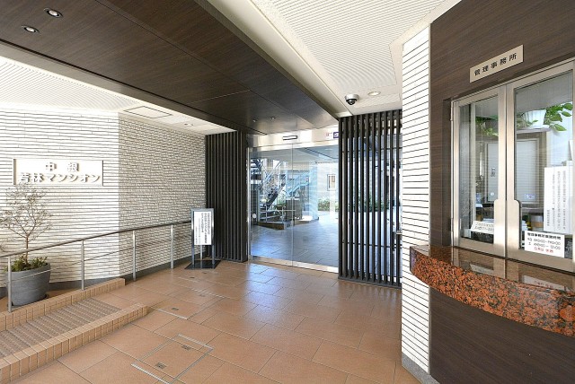 中銀若林マンシオン エントランス