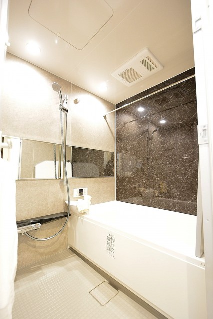 小田急南青山マンション　バスルーム