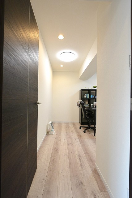 小田急南青山マンション　6.0帖洋室