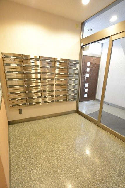 三軒茶屋ターミナルビル　郵便ＢＯＸ