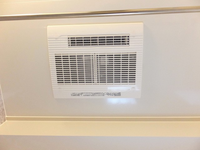 ベルザ南麻布　浴室乾燥機