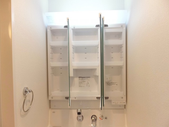 ベルザ南麻布　洗面台