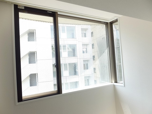 ベルザ南麻布　洋室8.1帖