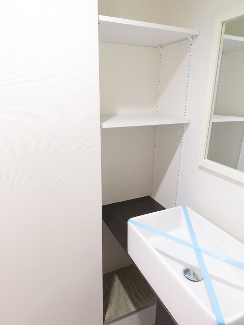 メゾン・ド・エビス　洗面化粧台