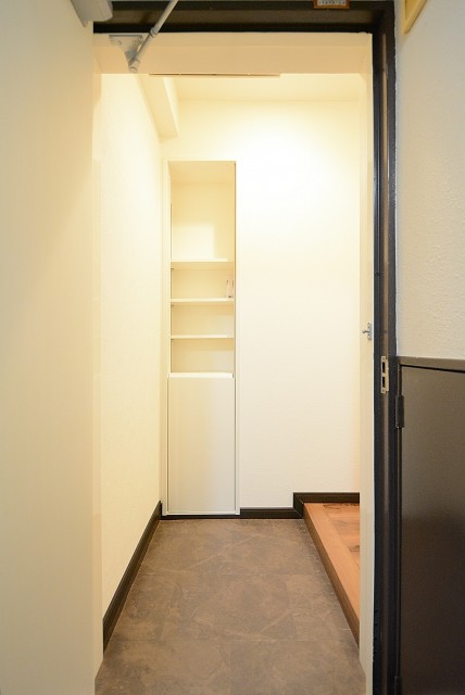 クレール島津山 玄関