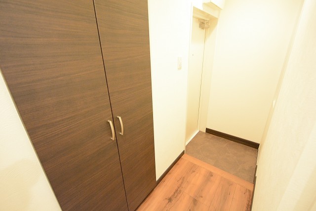 クレール島津山 玄関