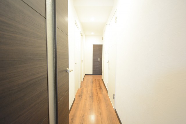 クレール島津山 廊下