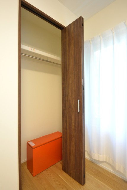 池田山ロイヤルマンション 洋室1