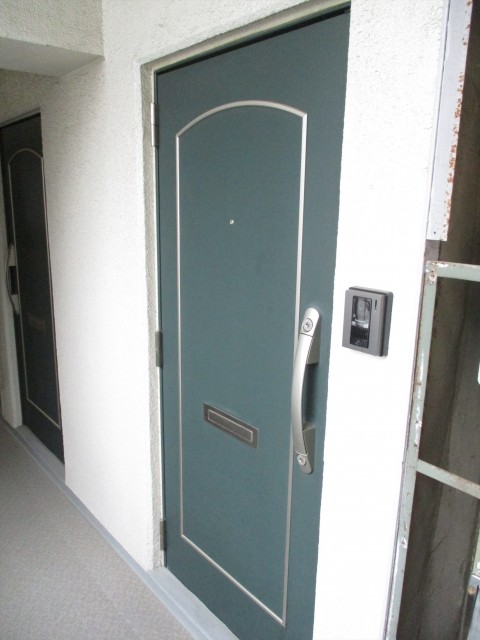 1恒陽馬込マンション玄関