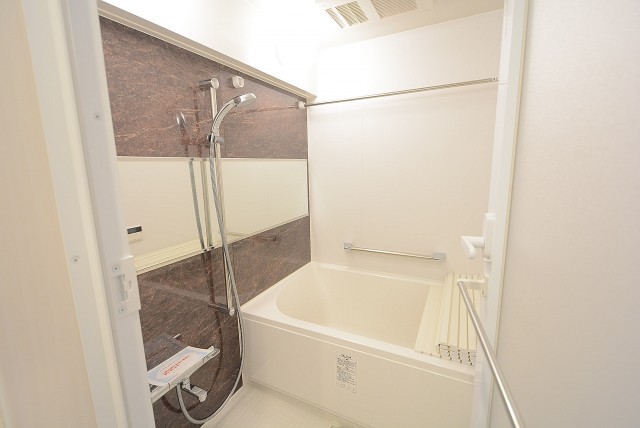 砧公園ヒミコマンション　バス