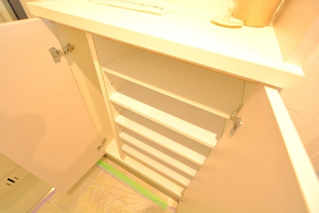 マンション目黒苑 玄関