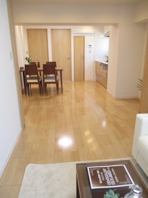 セブンスターマンション中目黒 洋室３ (8)